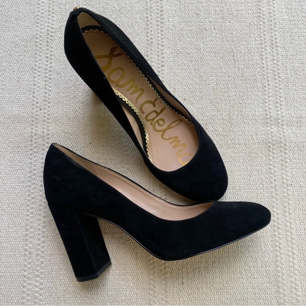 Black Suede Pumps
